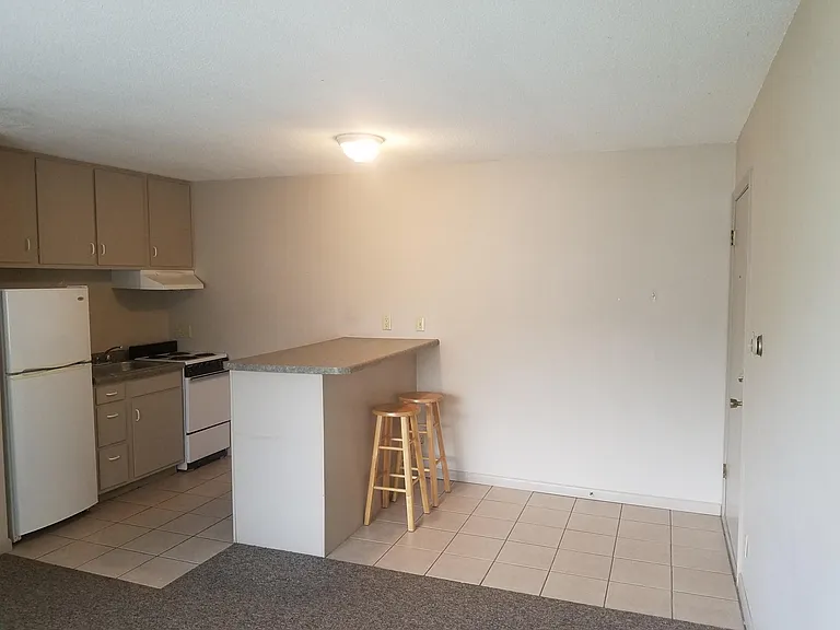 110 McCarren Dr #1 — Photo 2