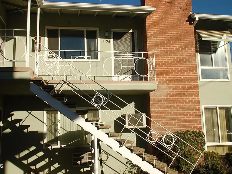 719 W Camino Real Ave #A — Photo 16