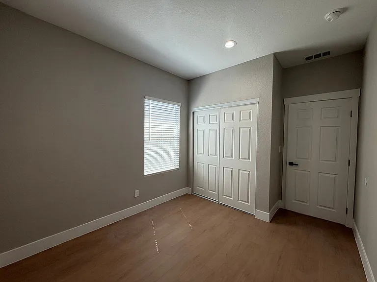 1786 Linn Way #1788 — Photo 6