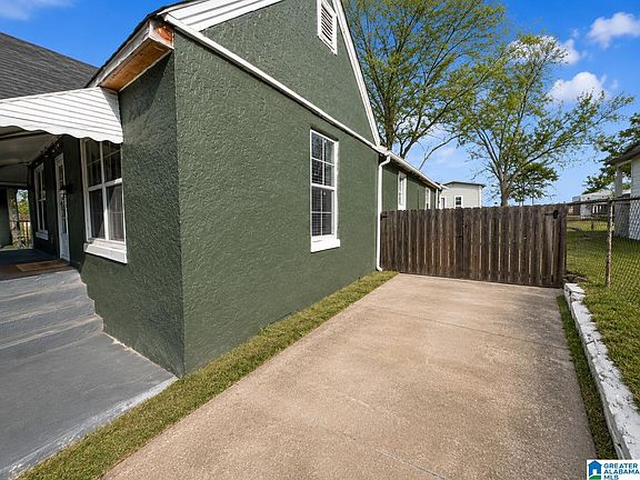 3rd image of 432 Kappa Ave