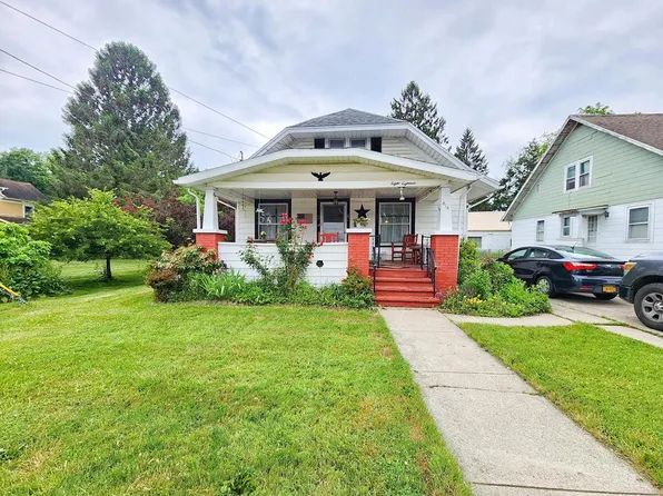 818 Broadway St, Elmira, NY 14904