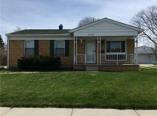 2435 Maryland Pl, Northwood, OH 43619