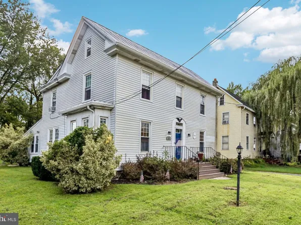 15 E Cohawkin Rd, Clarksboro, NJ 08020