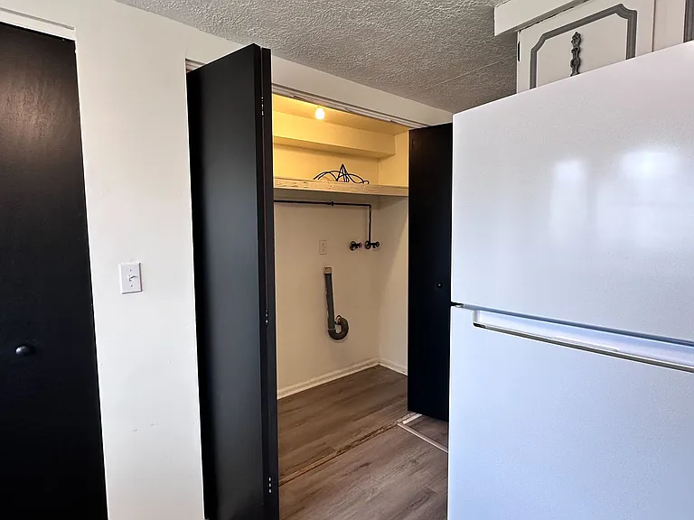450 Market St #5-25 — Photo 8