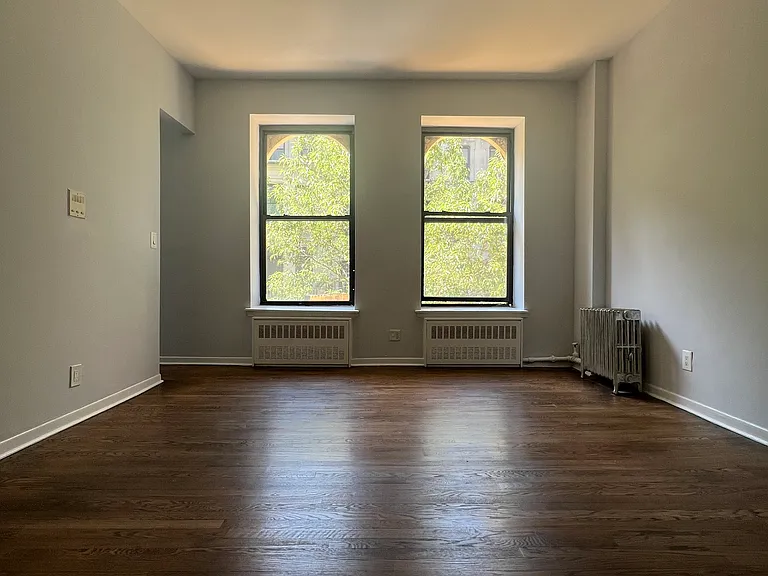 329 W 101st St #2A — Photo 2