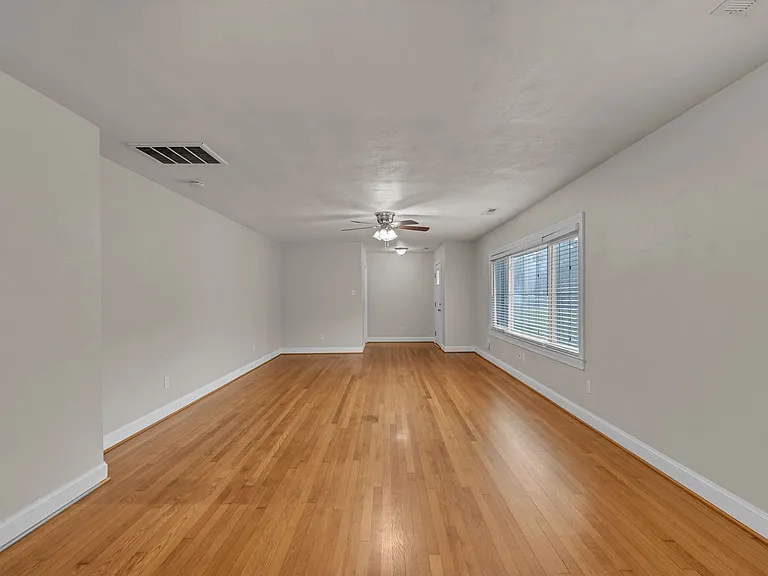 525 Dove Dr — Photo 8