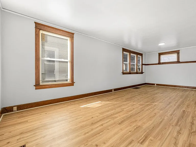 2118 Webster St — Photo 29