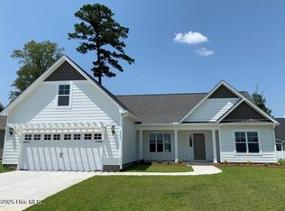 2504 Charity Ln, Winterville, NC 28590