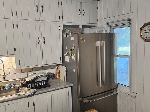 5th image of 297 Power Rd