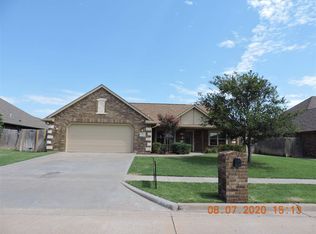 2222 SW 55th St, Lawton, OK 73505
