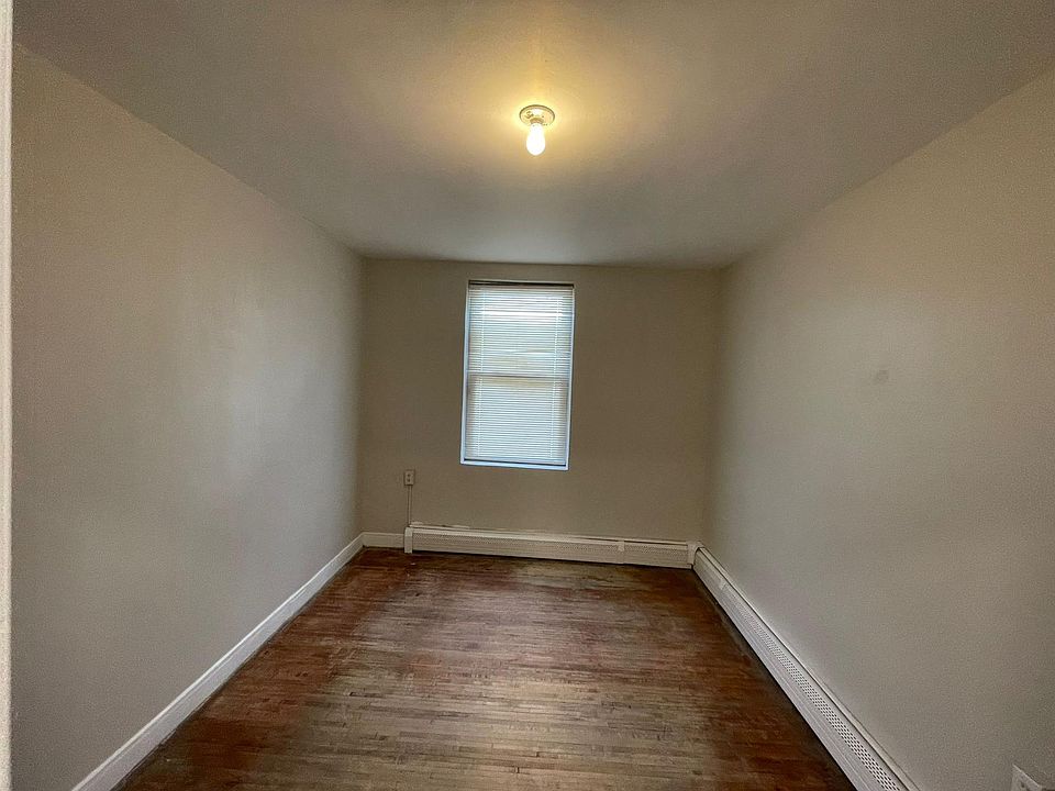 2nd image of 234 Walsh Ave