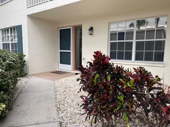201 Silver Lake Dr Unit 101, Venice, FL 34292