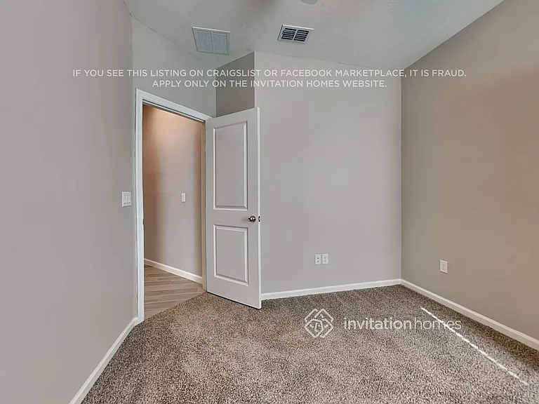 9822 Lemon Grass Ln — Photo 17
