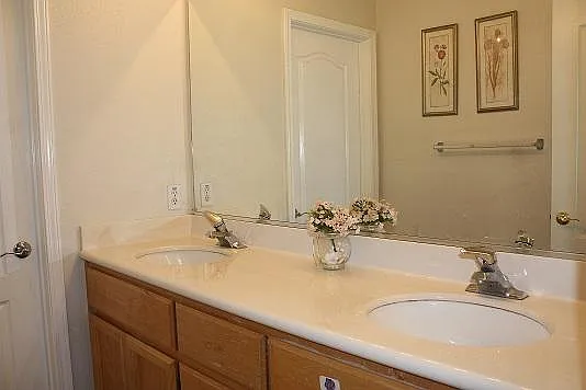 34393 Torrey Pine Ln — Photo 12