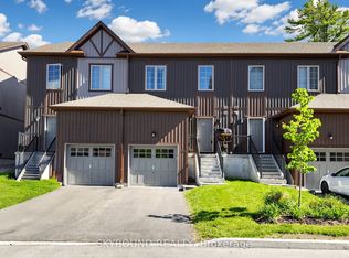 110 Grew Blvd #TOWNHOUSE 07, Georgina, ON L0E1L0