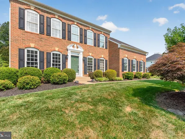 7114 New Kensington Ct, Warrenton, VA 20187