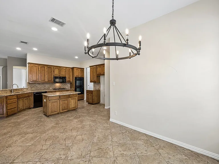 1613 Long Prairie Ct — Photo 18