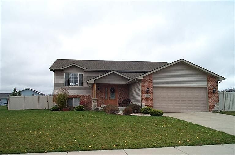 1st image of 9320 W 136th Ln