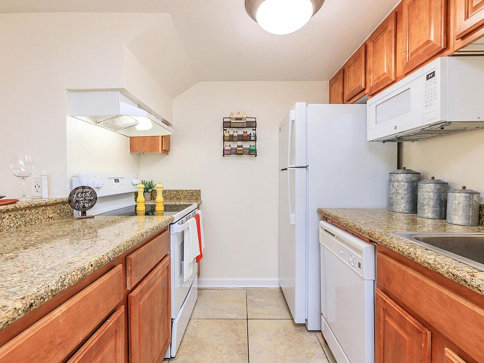 Saratoga Resort Villas Apartment Rentals Kissimmee, FL Zillow
