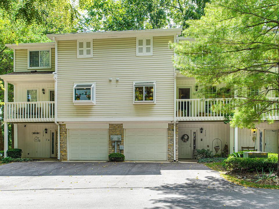 1st image of 1113 Island Woods Dr
