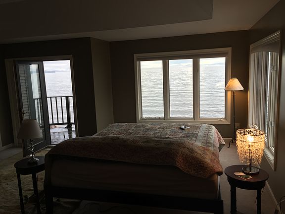 1/2 of the master bedroom