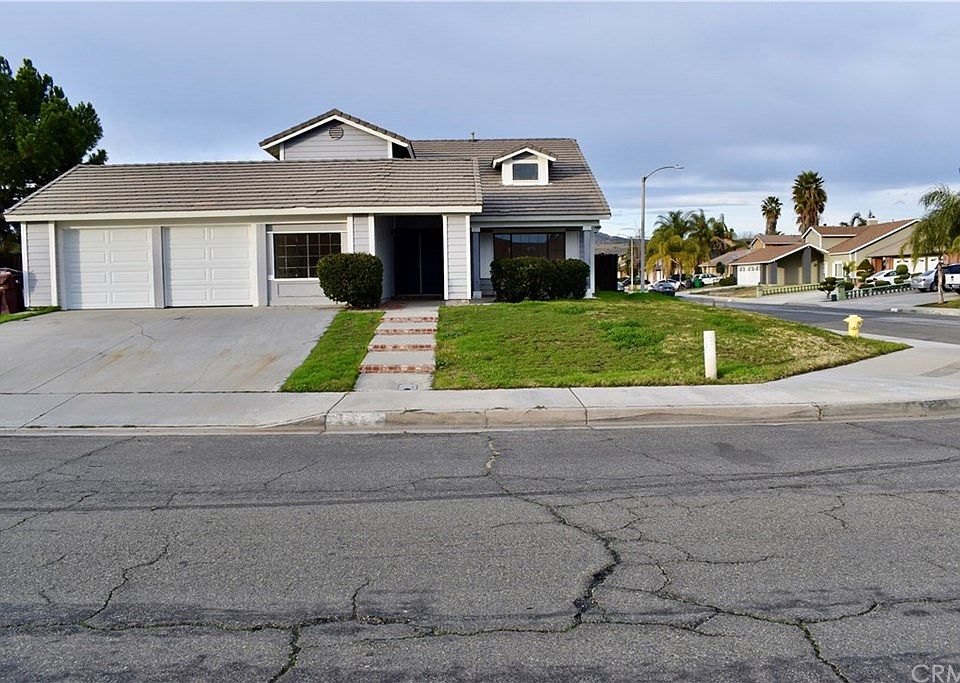 1st image of 25328 Brodiaea Ave