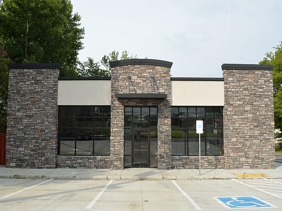 3rd image of 220A N Main St