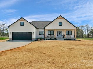 2166 Shuford Rd, Lincolnton, NC 28092
