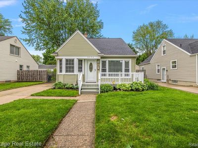2376 Bacon Ave, Berkley, MI, 48072