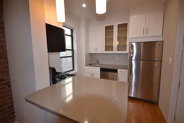 Rented by Silverstein Collection LLC  | media 7