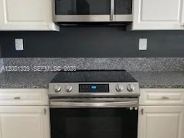 2101 SW 176th Ave #2101, Hollywood, FL 33029
