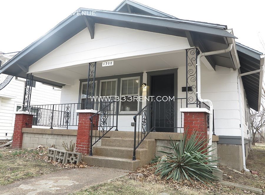1st image of 1308 S Ash Ave