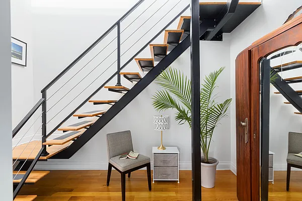 Sold by Compass | media 7