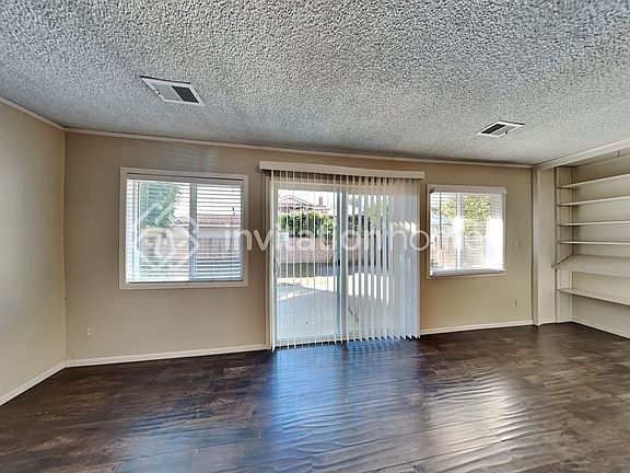 4th image of 13006 Stagg St