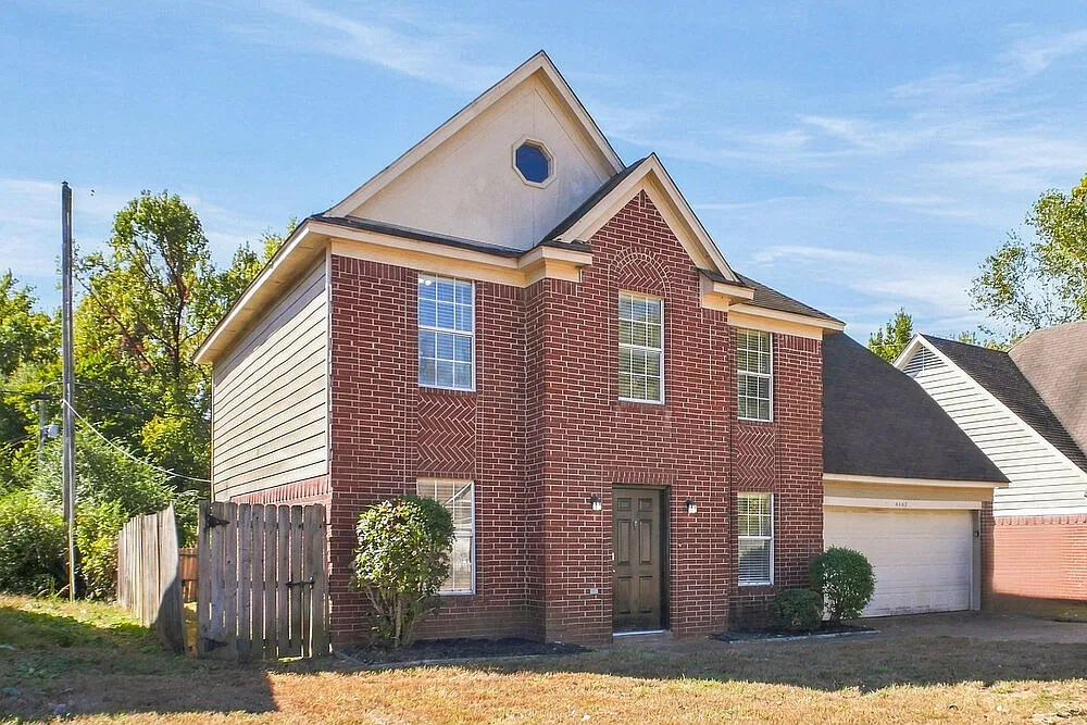 3 bed, 2.5 bath, 2020 sqft, $1,715 — Photo 4
