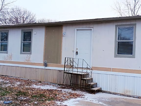 4th image of 777 E Yerby St Lot 55