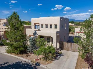 4189 Chaparron Pl, Santa Fe, NM 87507
