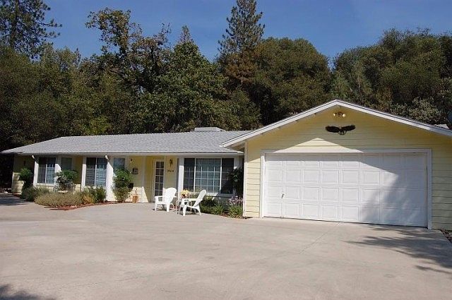 1st image of 39635 Westview Dr