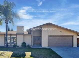 934 Frontier Ave, Redlands, CA 92374