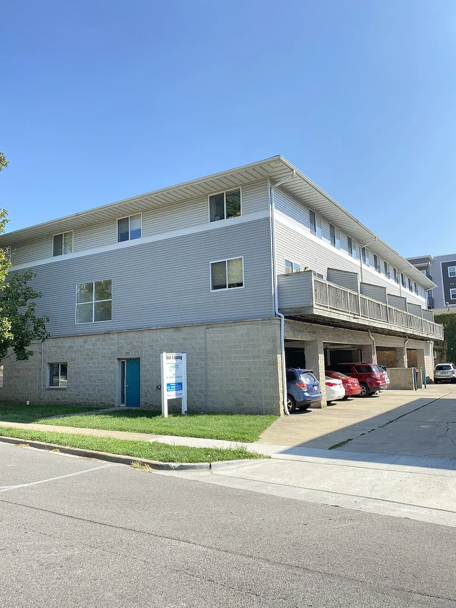 Building Photo - 905 Springfield Ave