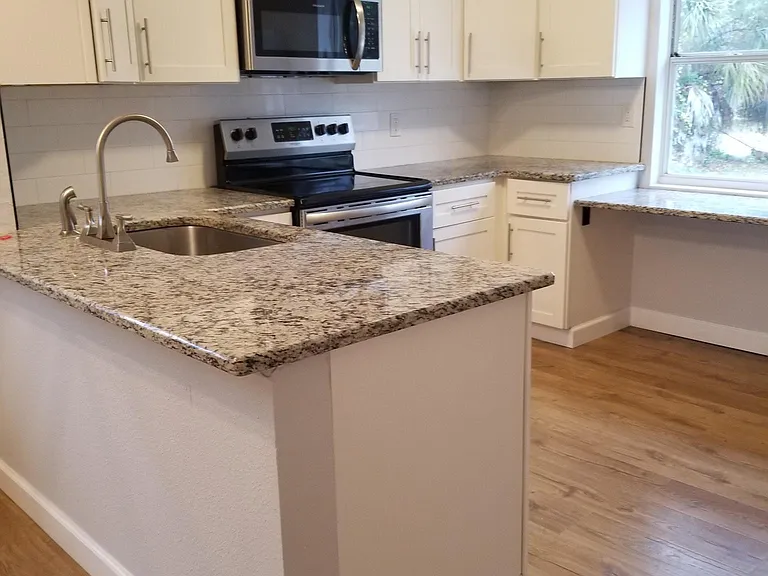 3633 Meriden Ave #A — Photo 5