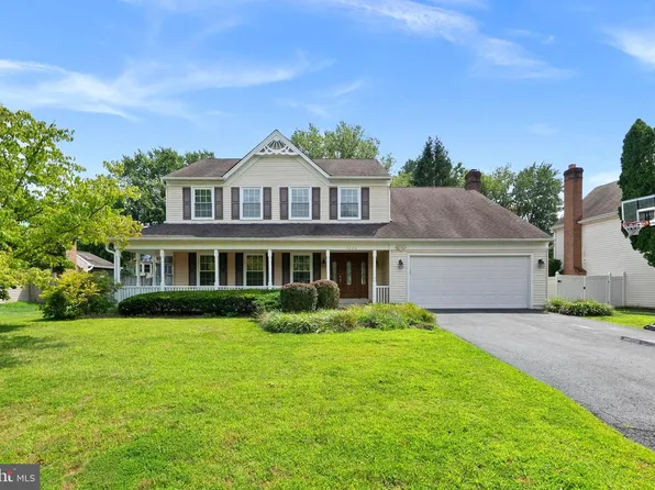 4220 Cherry Valley Dr, Olney, MD 20832