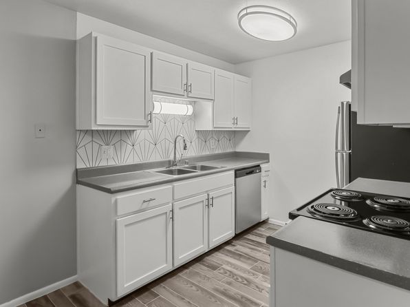 12400 Montgomery Blvd NE APT 126