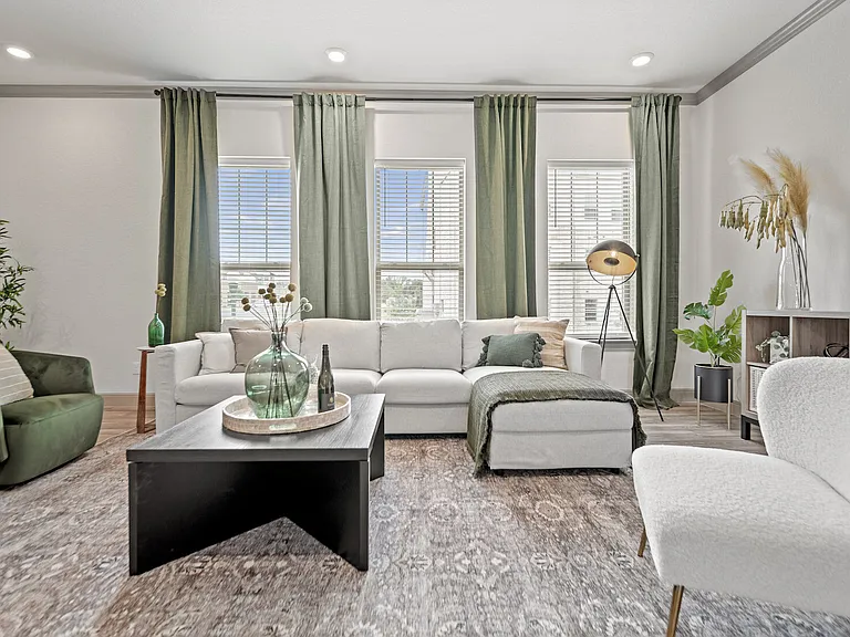 3BD, 3.5BA - 2926SF - Living Room
