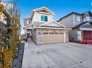 9219 183rd Ave NW, Edmonton, AB T5Z0S6