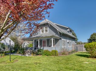 24065 Main Rd, Orient, NY 11957