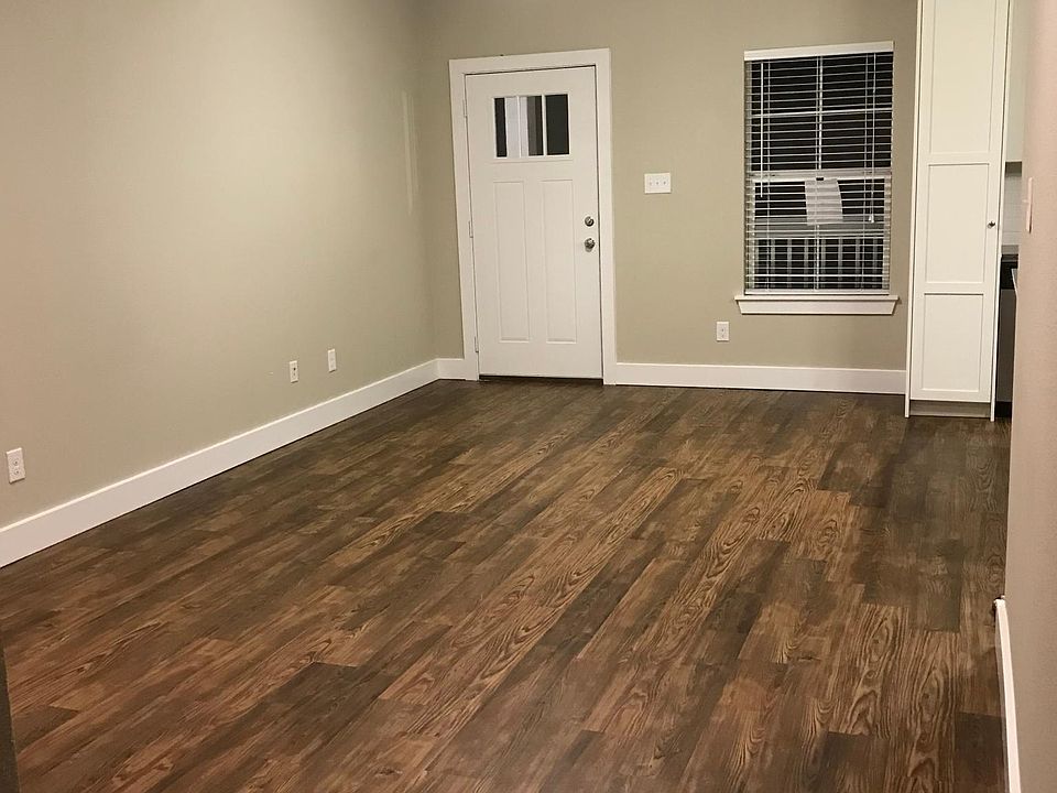 2nd image of 343 N Woods St #343