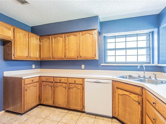 5th image of 5403 Wild West Dr