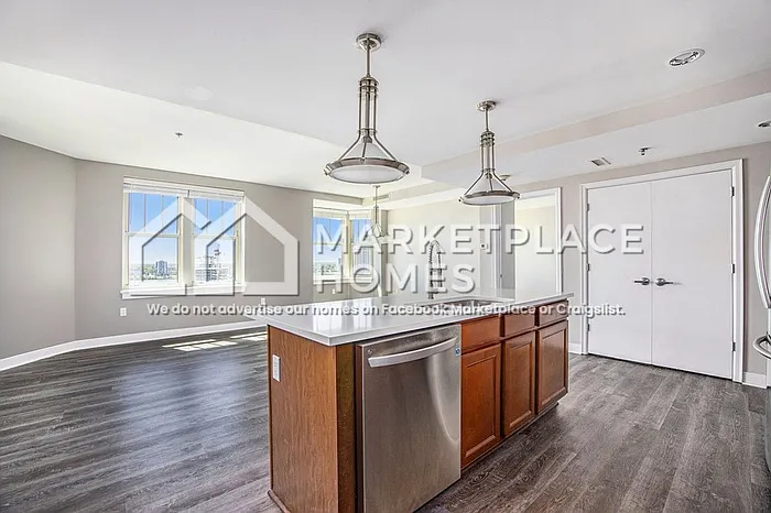 525 W Lafayette Blvd #14E — Photo 12