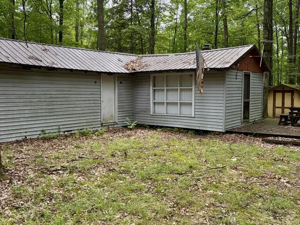 56 Cavitt Ln, Tidioute, PA 16351